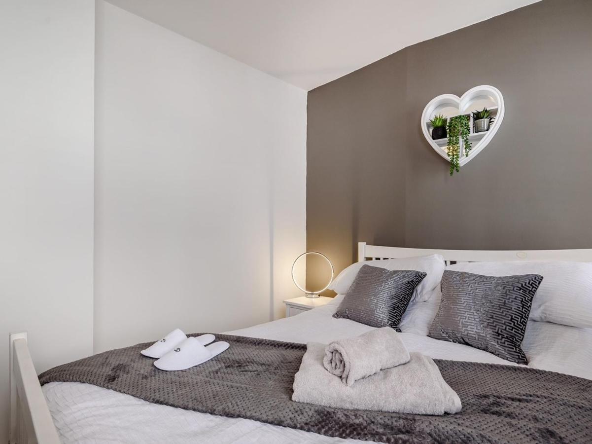 Modern Apartment In Central リンカーン エクステリア 写真