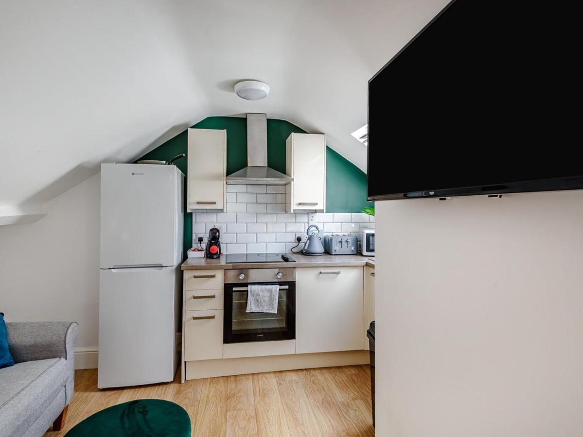 Modern Apartment In Central リンカーン エクステリア 写真
